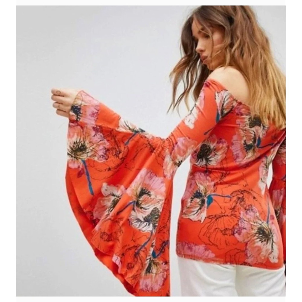 Free People NEW Bell Sleeve Birds Paradise Medium Boho Red Floral‎ Cowl Neck - Picture 5 of 11